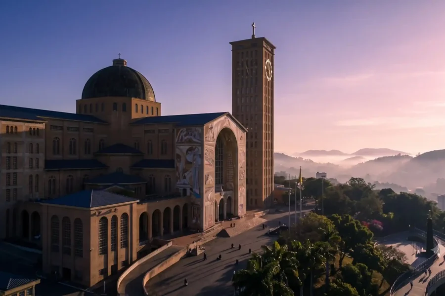 Nossa Senhora Aparecida 2026: Romaria e Turismo Religioso